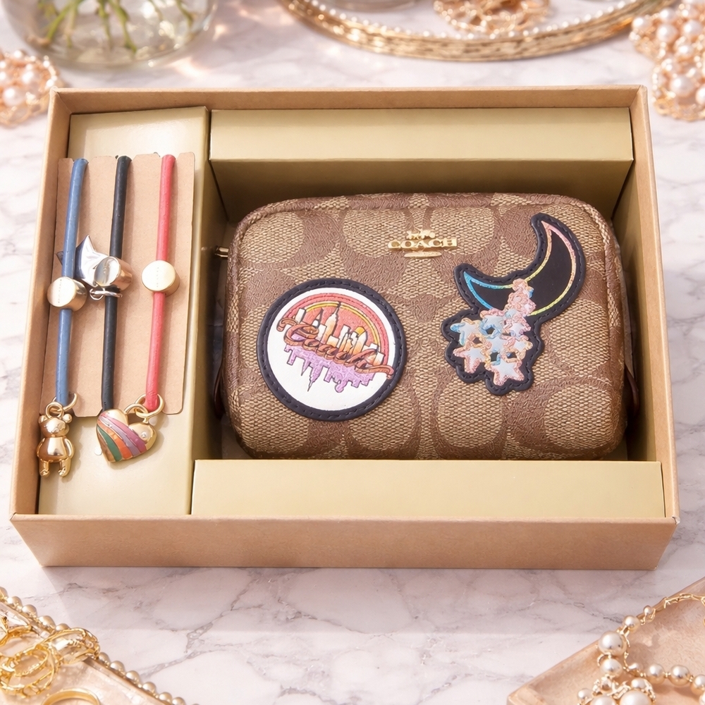 **Sold** Coach Signature Zip Wallet & Hair Tie Gift Set NWT